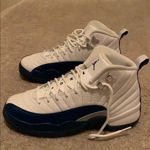 Air Jordan Retro 12s French Blue. Size 6Y / 7.5W
